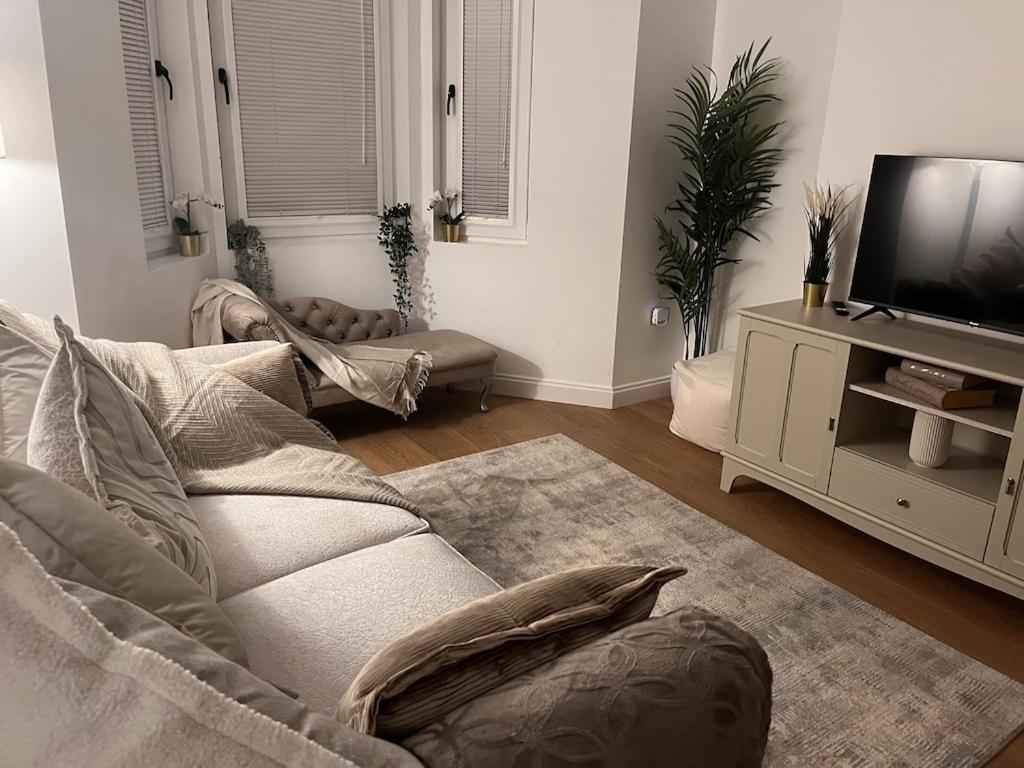 Gorgeous 2 Floor 3 Bed Apartment St Leonards-on-Sea Extérieur photo