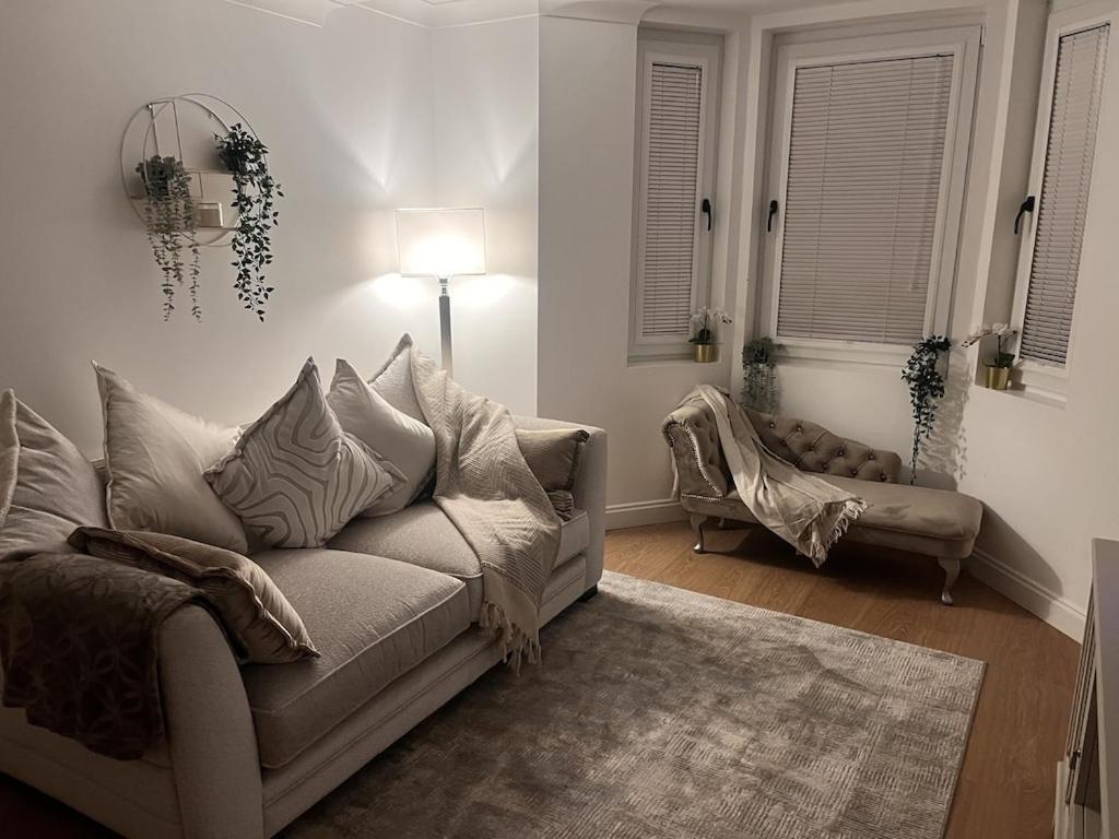 Gorgeous 2 Floor 3 Bed Apartment St Leonards-on-Sea Extérieur photo